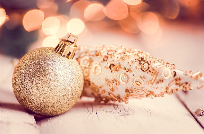 The History Behind Vintage Christmas Ornaments - Vintage Christmas  Decorations