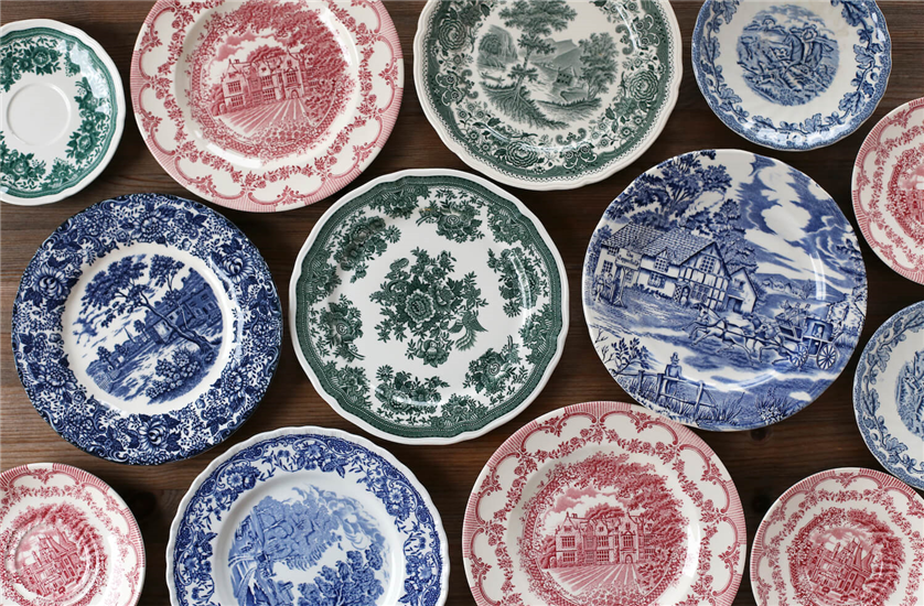 Porcelain vintage plates